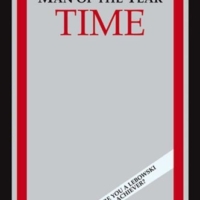 Man of The Year – Bedruckter Spiegel mit Kunststoff Rahmen in Holzoptik, Kult-Spiegel – Grösse 30×40 cm