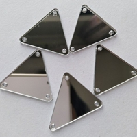 Spiegel-Steinchen zum Annähen dreieckig für Handarbeiten verspiegelte Glassteine für Kostüme Abendkleider Stoff Kleidungsstücke Dekoration Accessoire 50 Stück silber