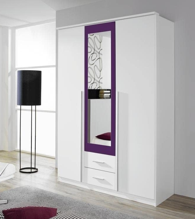 Stylischer Schlafzimmer Schrank Kleiderschrank Drehtürenschrank in Weiß / Brombeere Lila Farbe mit Spiegel 136 breit Jugendzimmer modern
