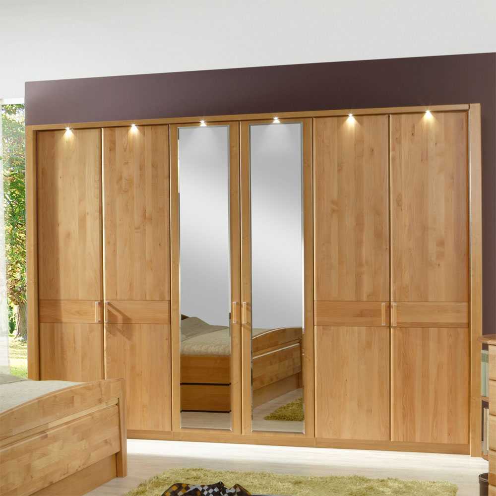Schlafzimmerschrank aus Erle Teilmassiv Groß Schlafzimmer Schrank Natur Holz beleuchtet Bauernschrank Landhaus